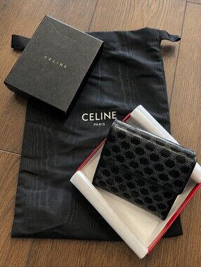 CELINE Portafogli Macadam Blasone Patent Leather Wallet Trifold + Box & Dustbag